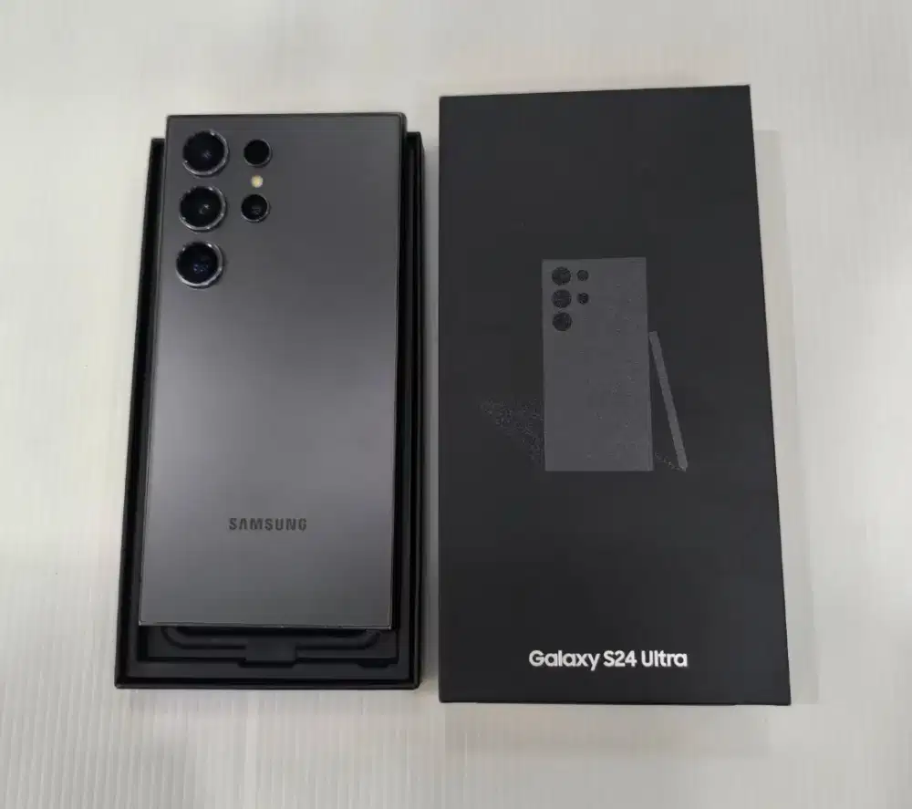 samsung Galaxy S24 ultra ram 12/256 komplit ori elegan
