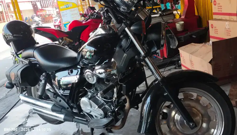 Benelli EFI 200