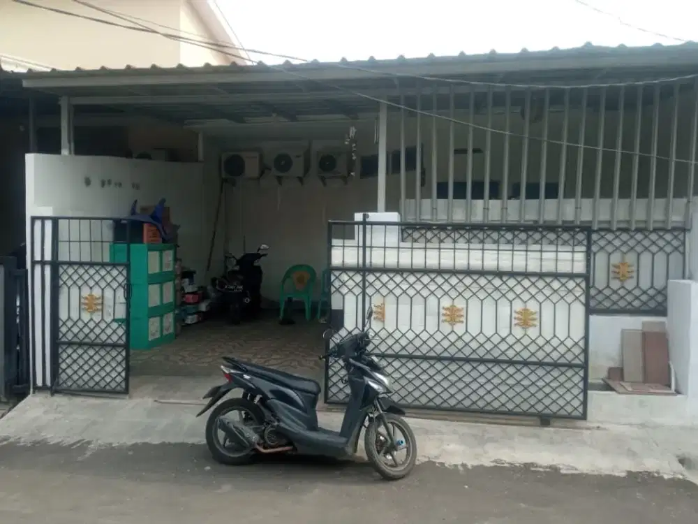Dijual Rumah Harapan Indah, Bekasi