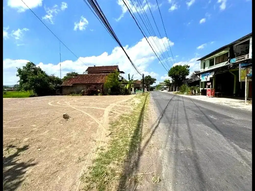 Dijual Tanah Jogja di Jl. Raya Berbah Dekat Keraton Ratu Boko