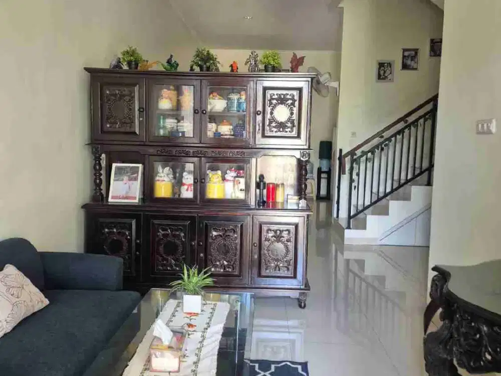 Rumah 2 Lantai SHM Dekat Puri Indah Mall | 4 KT, Tangerang