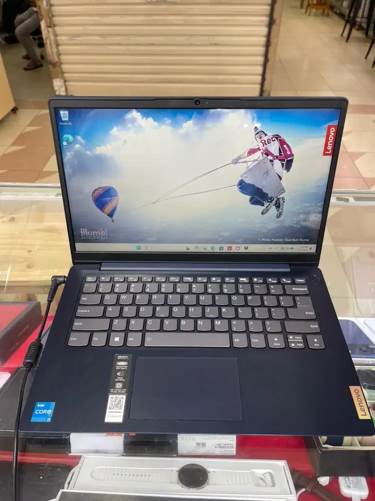 LAPTOP LENOVO IDEAPAD SLIM 3i 14 Ram 8/512GB intel core i3 gen 12