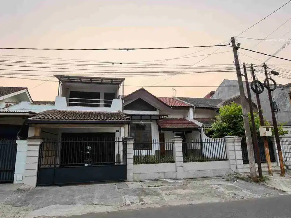 Rumah Strategis Siap Huni di Jalan Kresna Raya Bantarjati Bogor