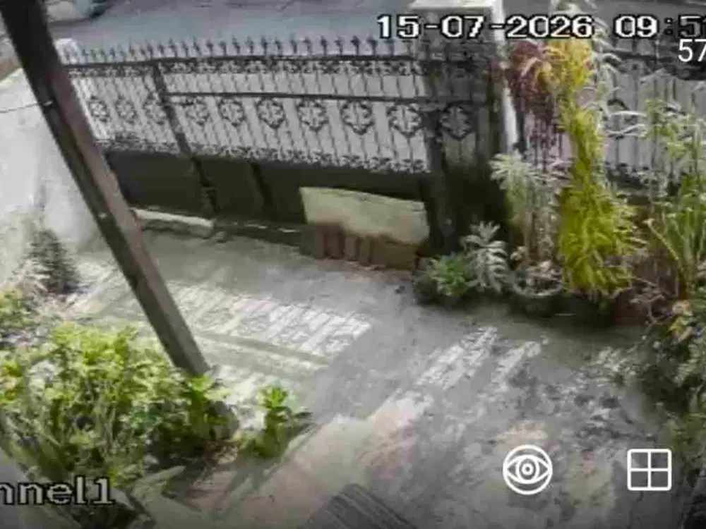 Di jual rumah tua di Cimahi Pondok Mutiara Indah