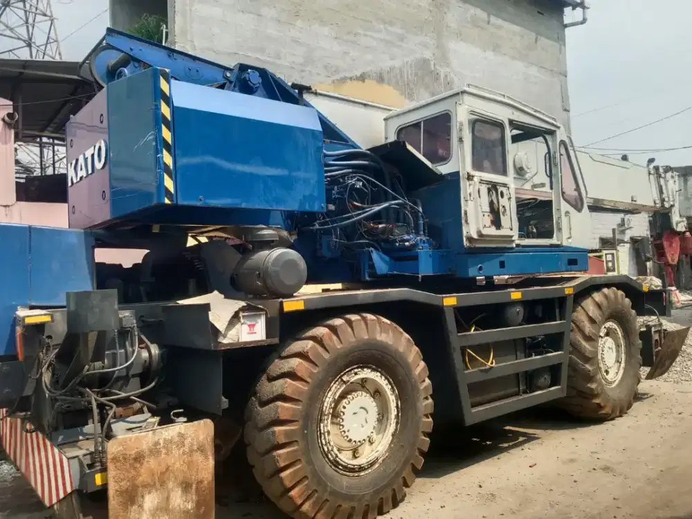 Raughterain kato capasitas 50 ton