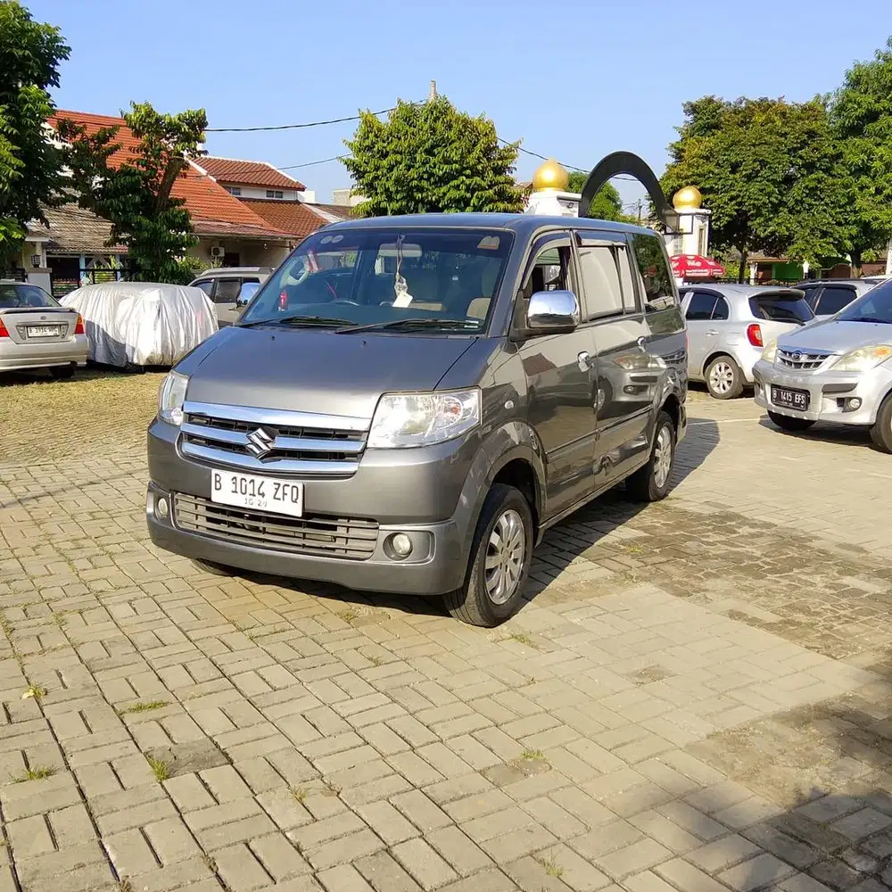 Dijual Suzuki APV SGX Manual