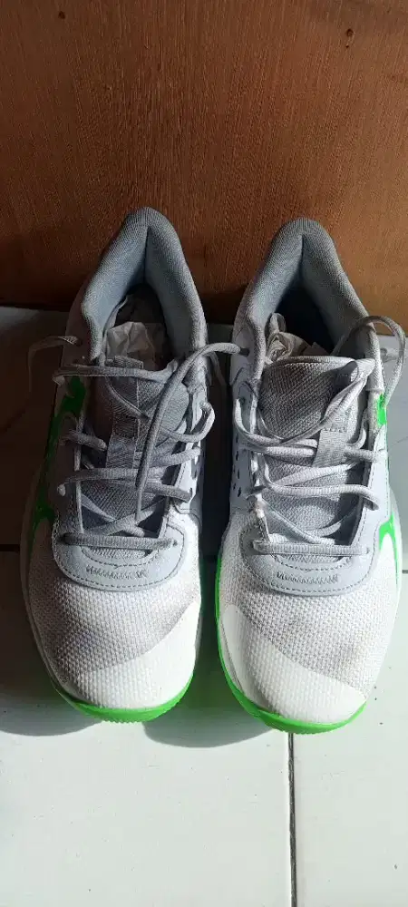 Jual BU Sepatu Basket Under Armor Jet23