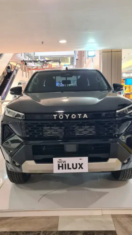 TOYOTA HILUX DC TYPE V MATIC