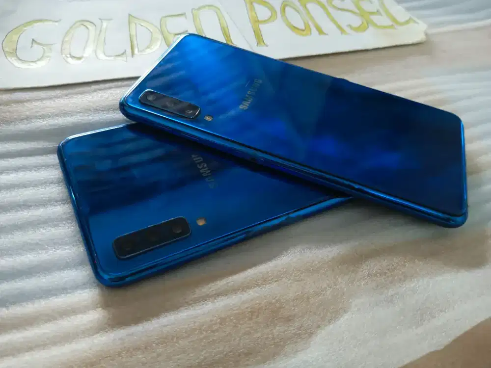 Samsung A7 Ori Perfect(64Gb/Ram4Gb) Golden Ponsel