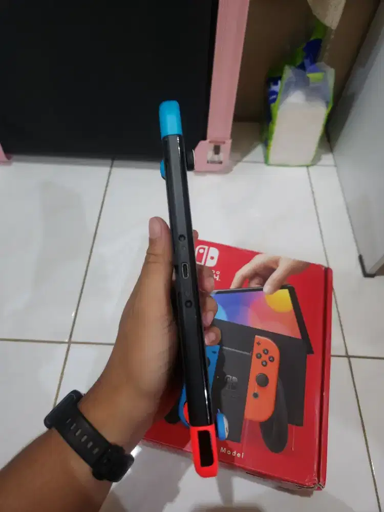 Nintendo Switch OLED Black 2025 512gb