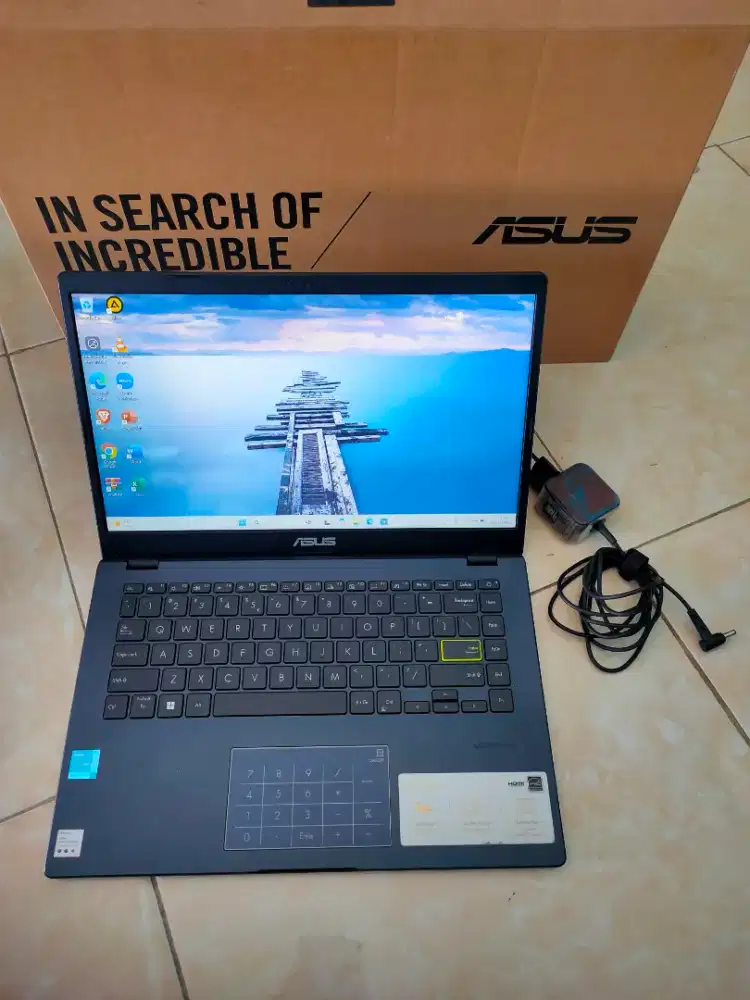 Asus Vivobook E410KA / Garansi Resmi / Like New