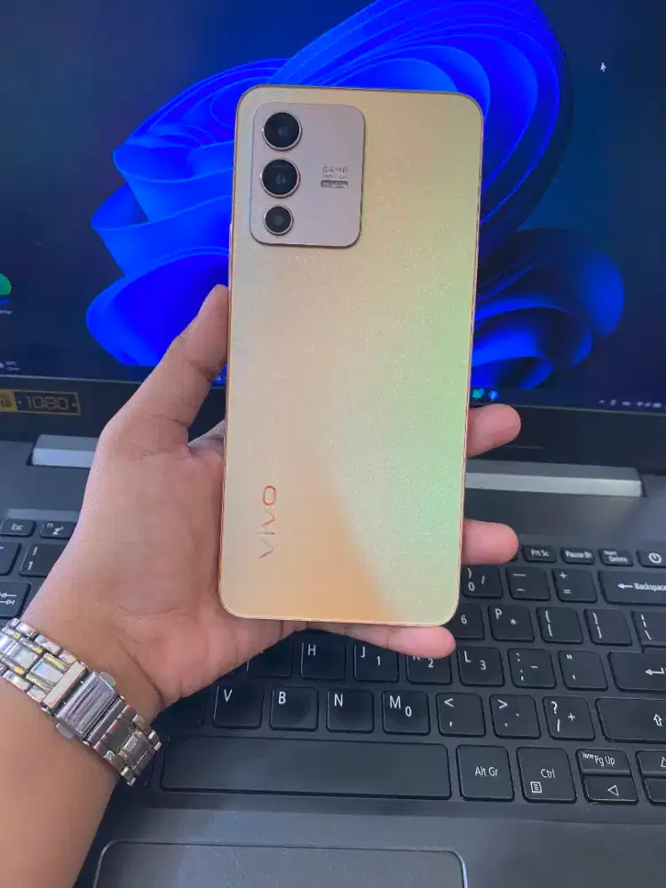 Vivo V23 5G Ram 8+8/128 -Second