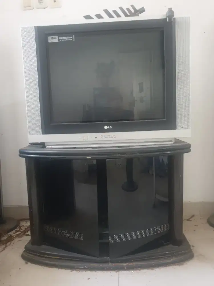 TV tabung jadul
