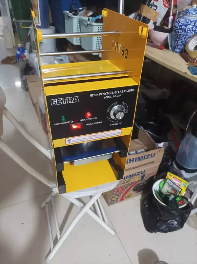 Mesin cup sealer