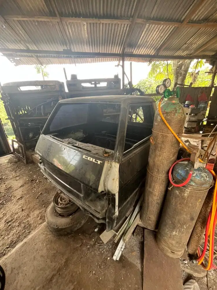 Kabin L300 Tahun 2010