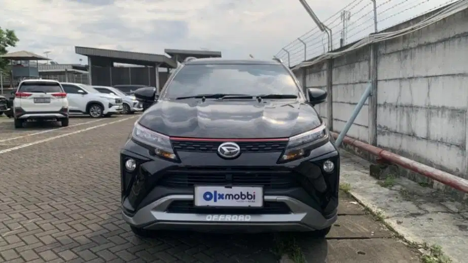 DP MURAH - Daihatsu Terios 1.5 R Costum Bensin AT 2025 Hitam