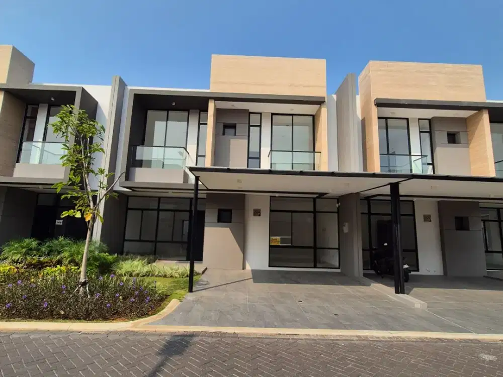 Disewa Murah Rumah Baru Siap Huni 4 Kamar dalam Cluster Elit Villa Pasir Putih 5 PIK 2