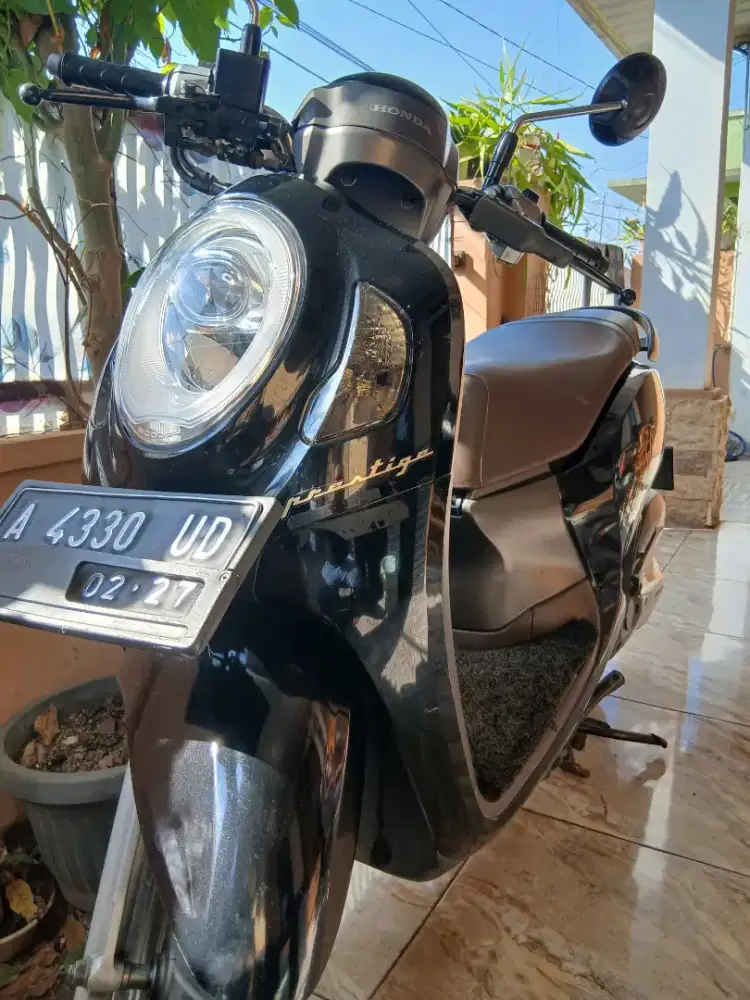 Dijual motor honda scopy