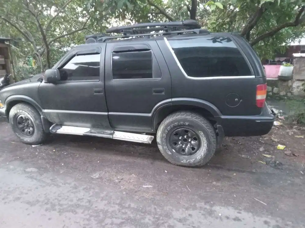 Opel Blazer 2000 Bensin