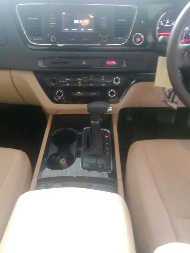 KIA GRAND SEDONA 3.3 ULTIMATE AT 2017