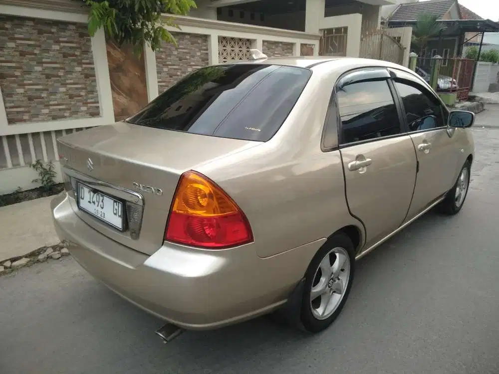 Suzuki Baleno next-G 2003 Bensin