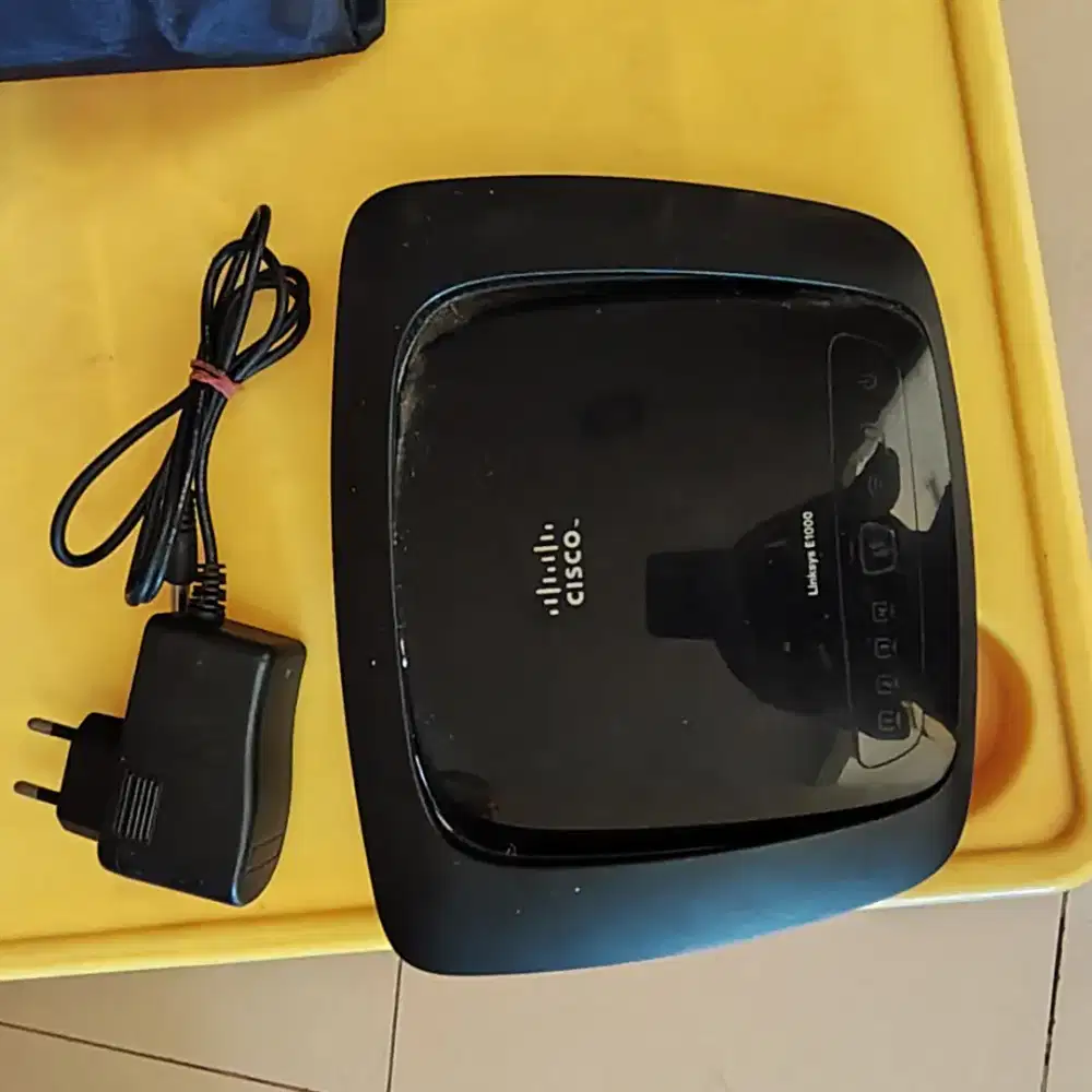 Cisco linksys E1000 modem wifi 300 mbps