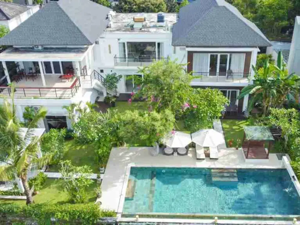 Luxury Villa View Golf di Pecatu Graha Uluwatu 5 Kamar
