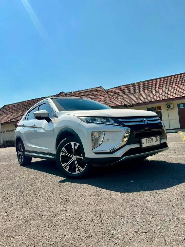 Mitsubishi Eclipse Cross 2019. Sunroof Best Seller