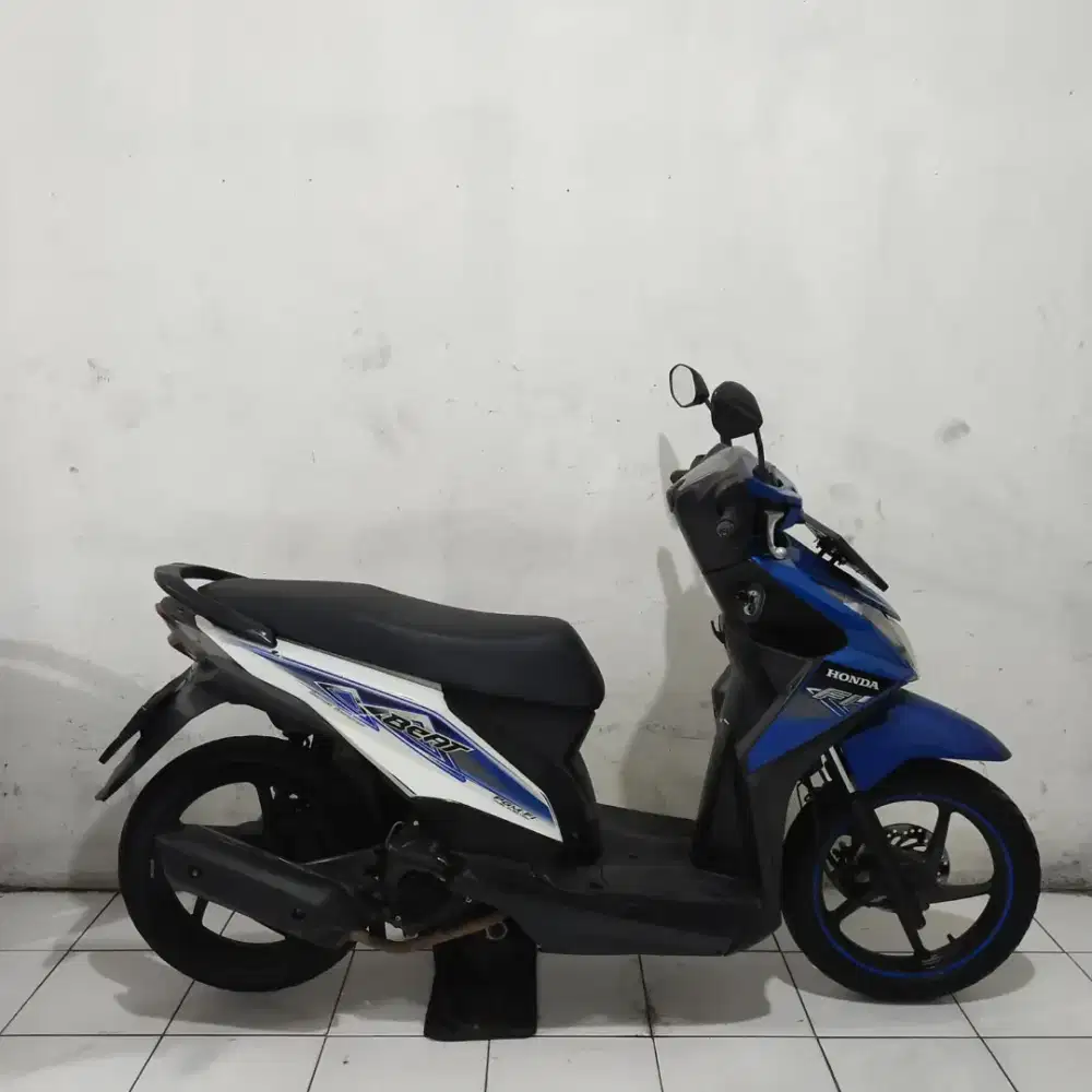 Honda Beat Fi 2014 Orisinil Bagus lengkap