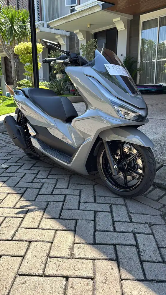 DI JUAL HONDA PCX 160 ROADSYNC