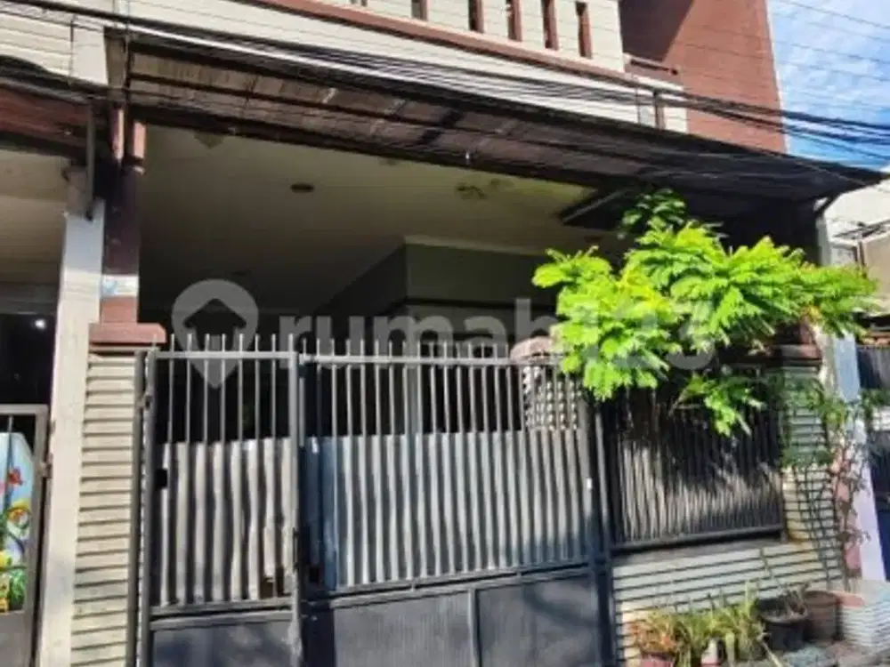 Jual Murah Banget....Jarang Ada....Rumah 2 Lantai ...Bebas Banjir........Di Sunter Jaya