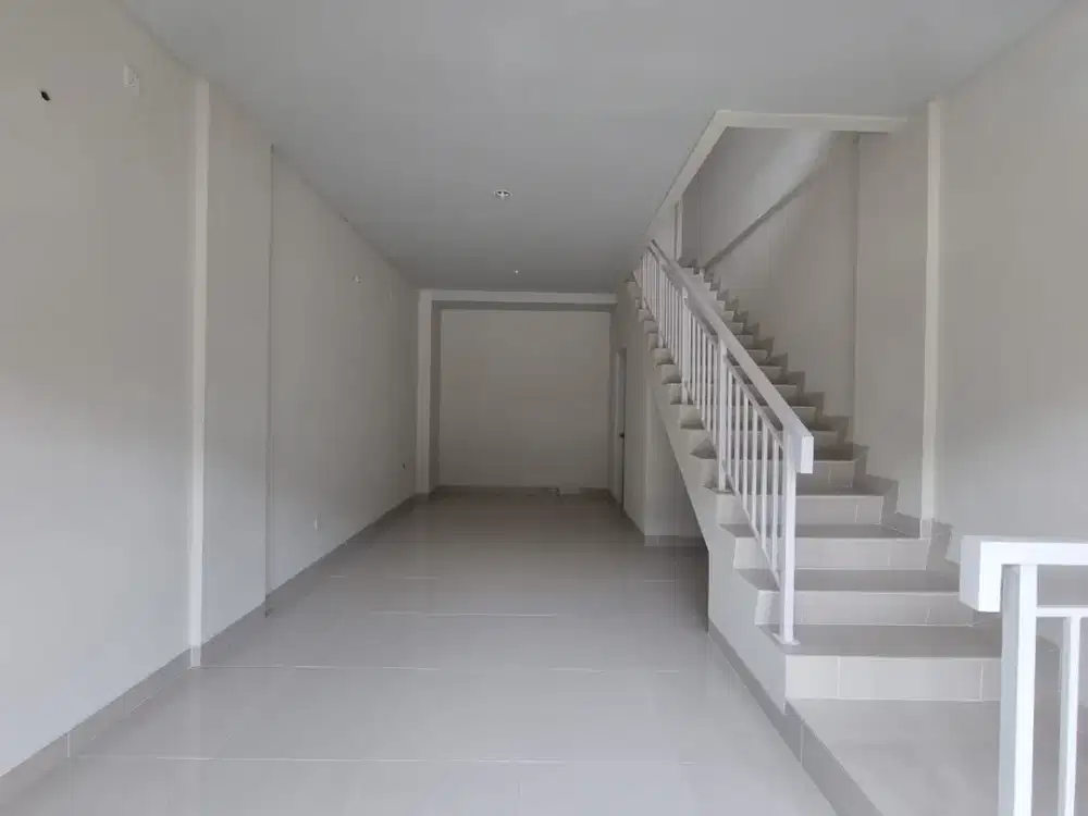 Jual ruko 92 avenix di BSD area free parking dan cocok untuk kantor