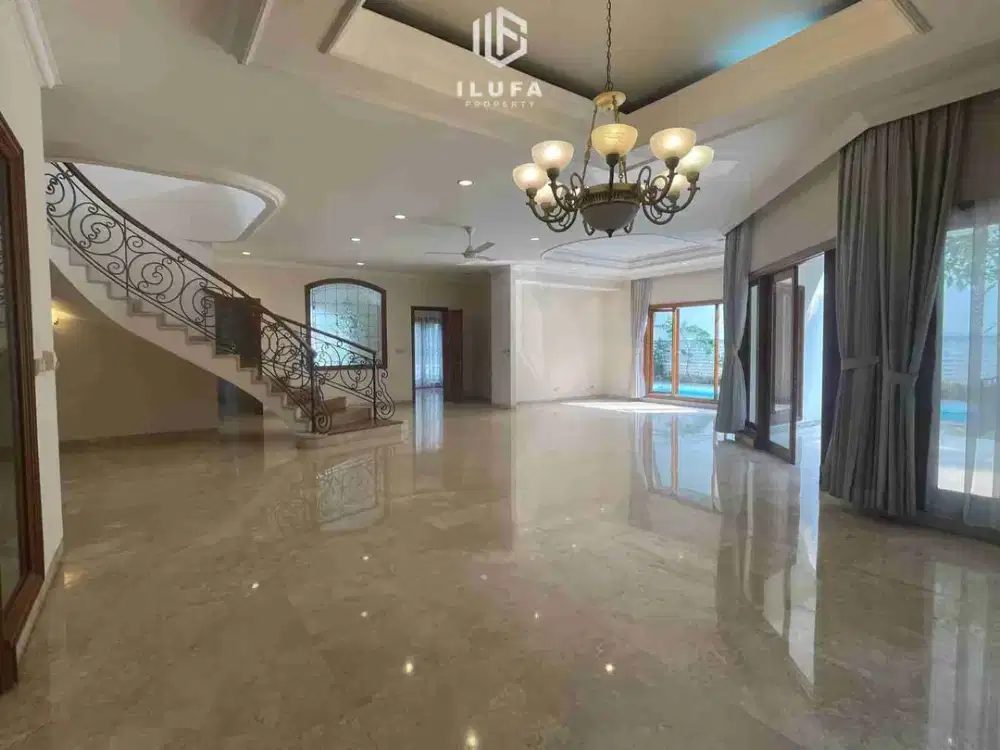 for rent house 5br near JIS with quite neighborhood area pondok indah