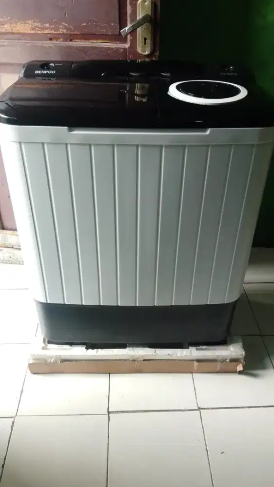 Mesin cuci 2 tabung merek denpo