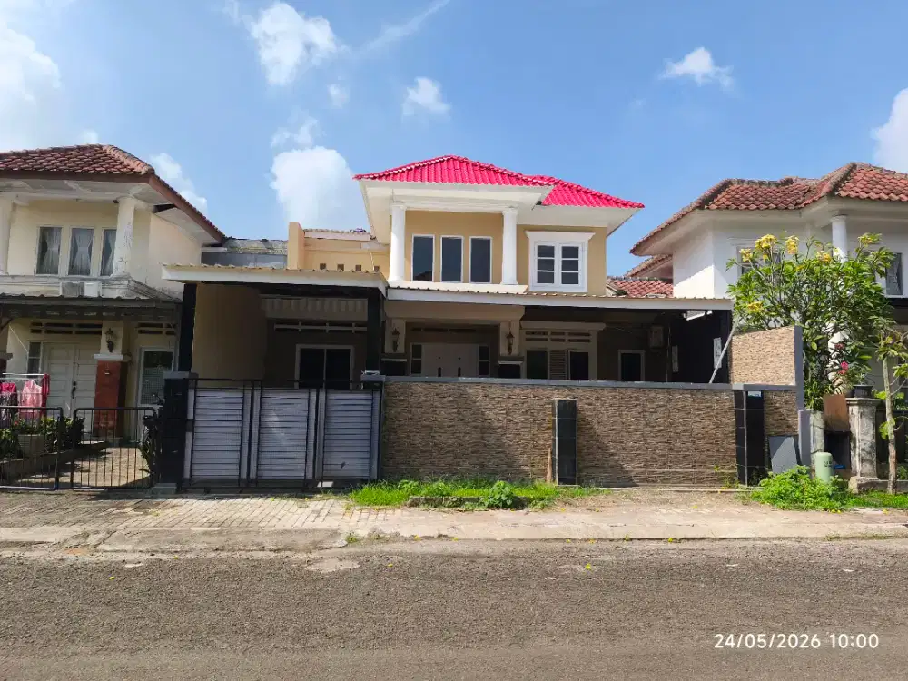 Dijual Segeraa, Rumah 2 lt