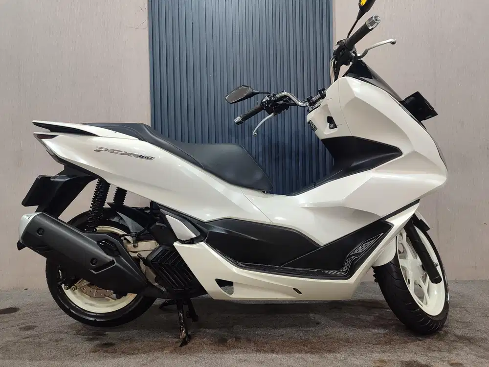 PCX 160 CBS 2023 istimewa mulus terawat siap pakai...