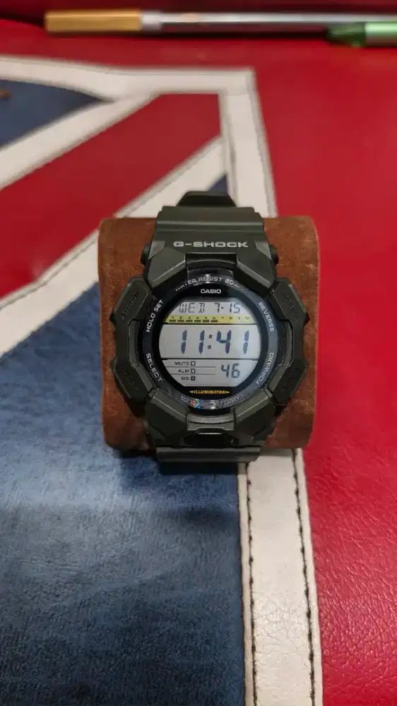 G shock GD 010 like new