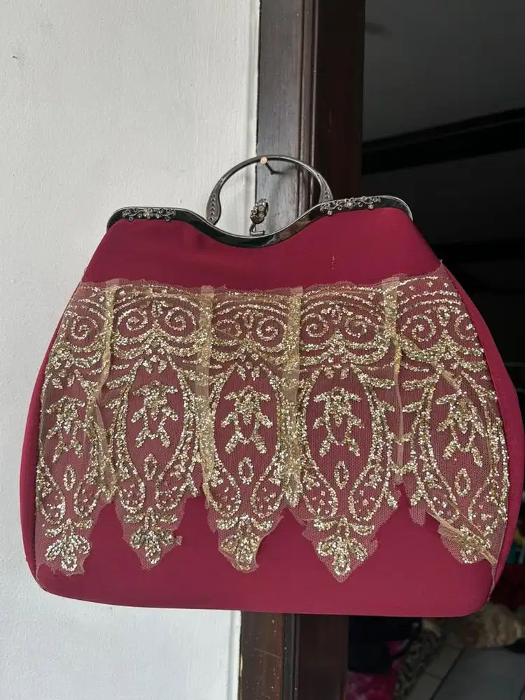Mukenah dan tas