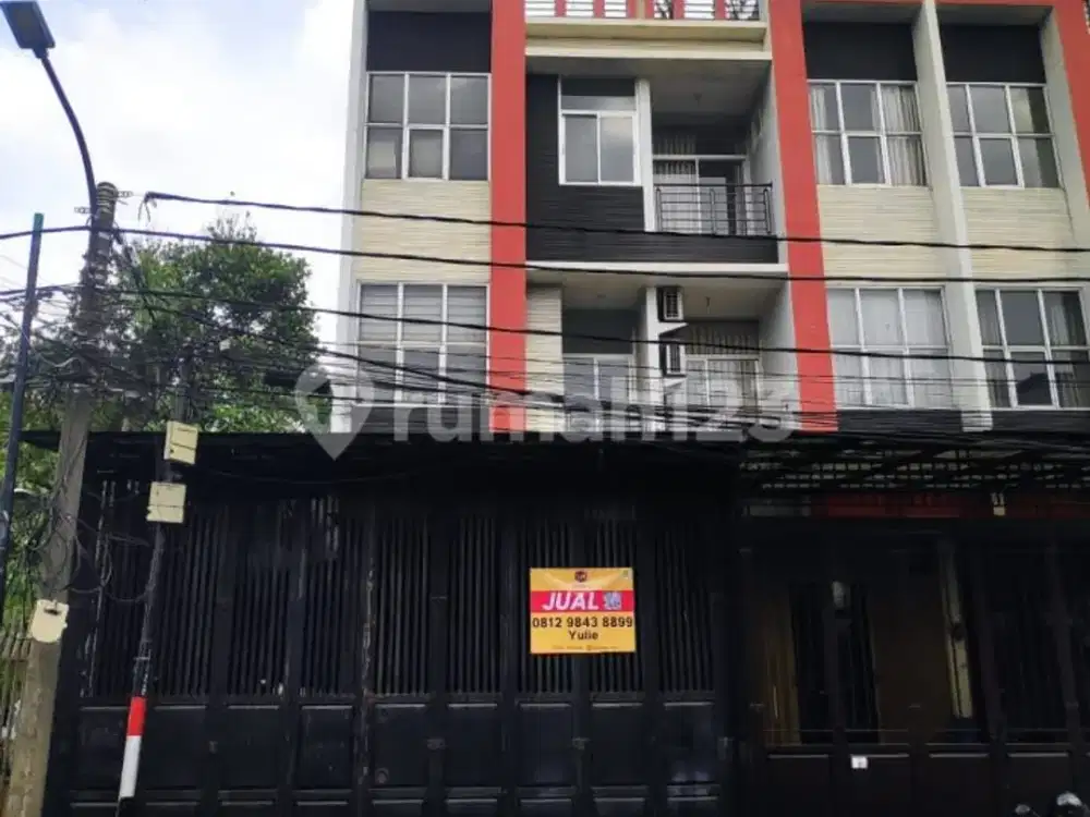 Ruko 3 Lantai Siap Pakai Cocok untuk Kantor dan Usaha Strategis di Pluit