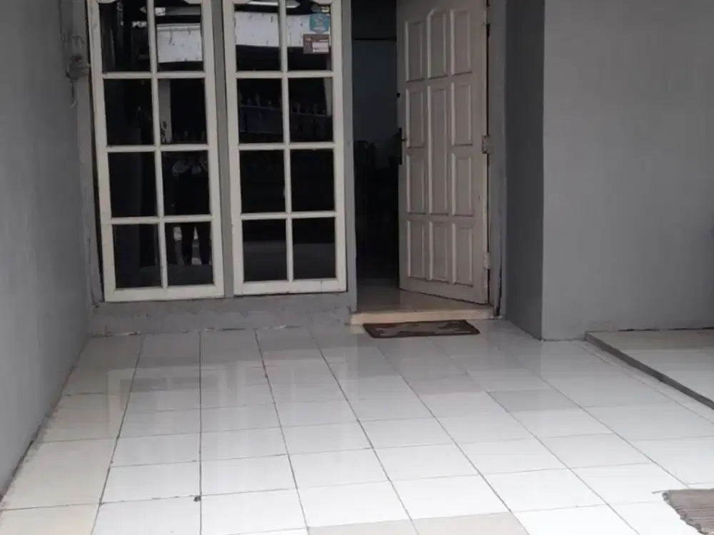 Disewakan Rumah Murah Full Furnished Nego, Di Perum Duta Indah Bekasi