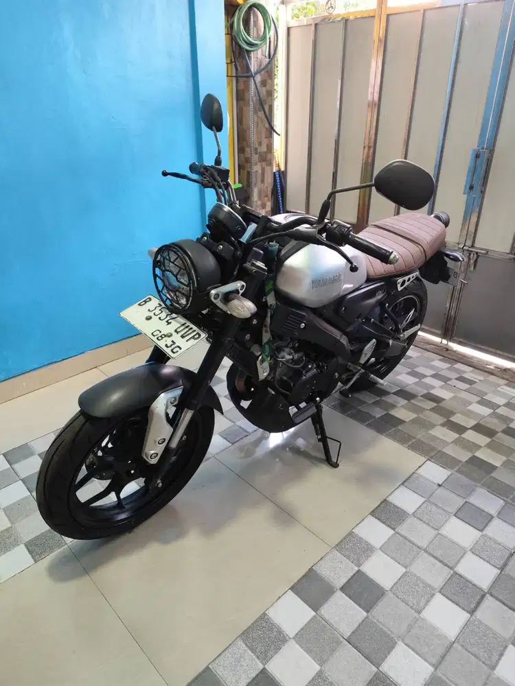 Yamaha XSR 155 2020 Silver - Surat Lengkap Pajak Hidup Panjang