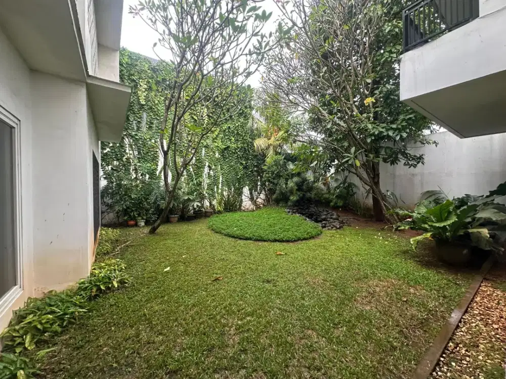 Dijual Rumah Cantik Ngantong di Perumahan Elite Alam Sutera