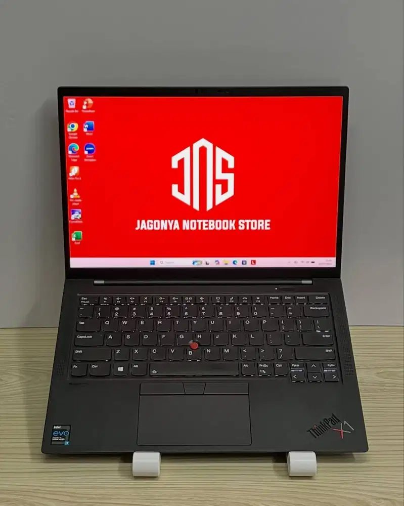 Lenovo ThinkPad X1 Carbon Gen 9 i7 1185G7 RAM 16GB SSD 512GB NVMe