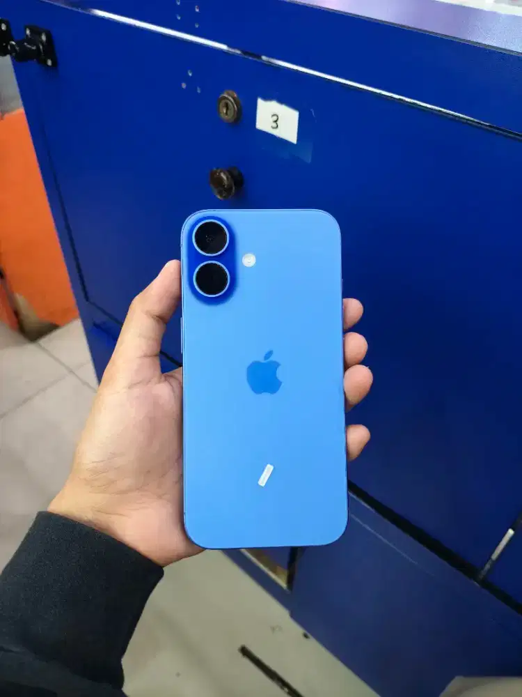 Seken iphone 16 128gb Garansi On September 2026