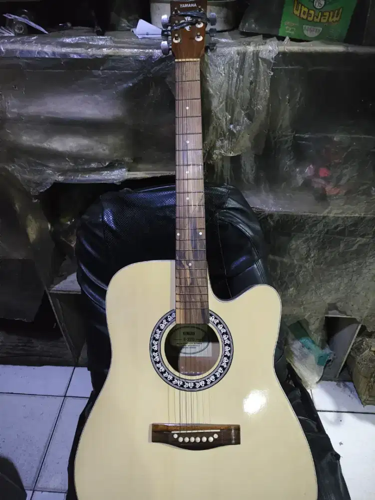 Jual Gitar yamaha murah