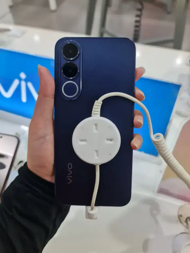 Vivo V70fe ram 12/256 garansi resmi bisa kredit