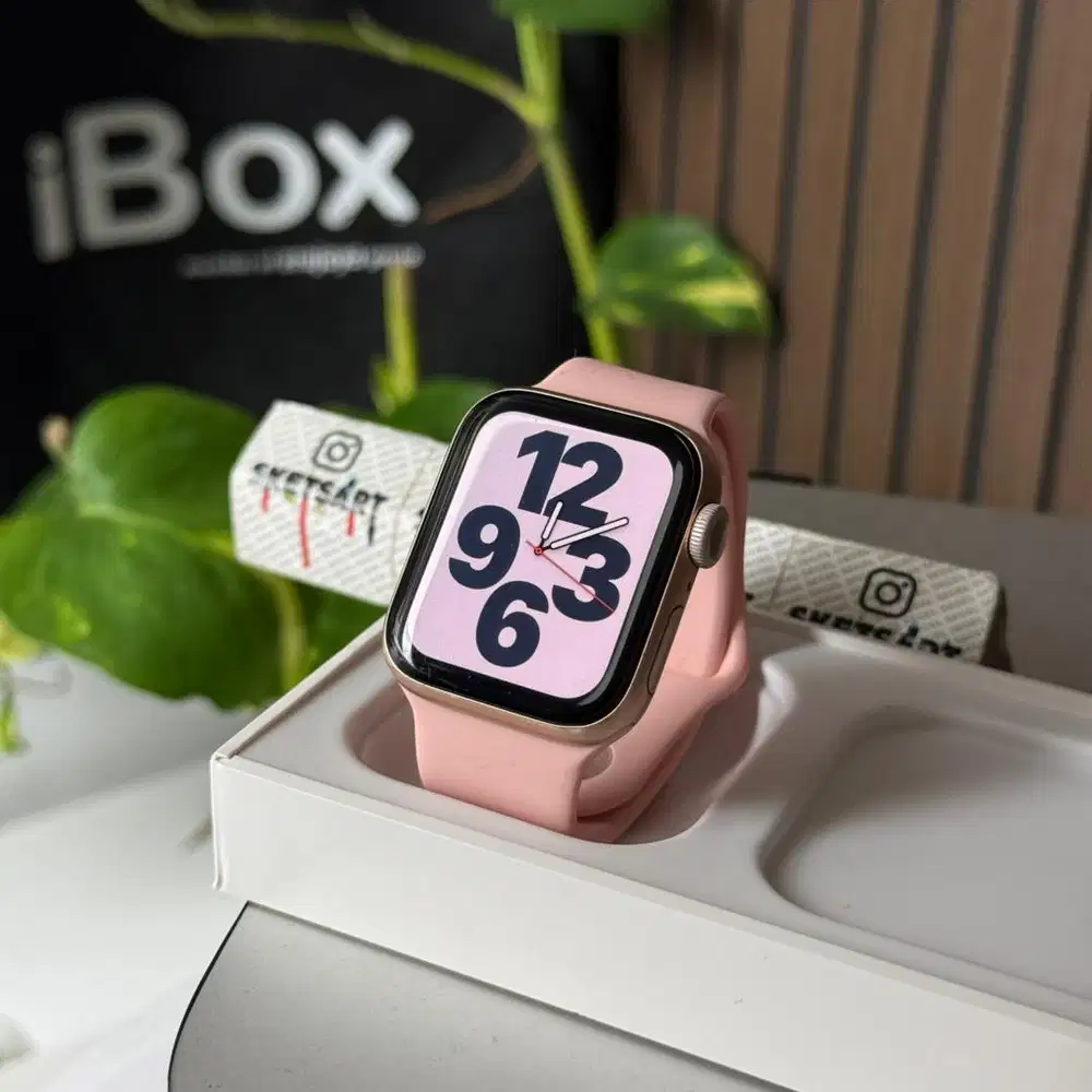 Apple Watch Series 6 40mm Gold iBox iwatch Battery Health 81%