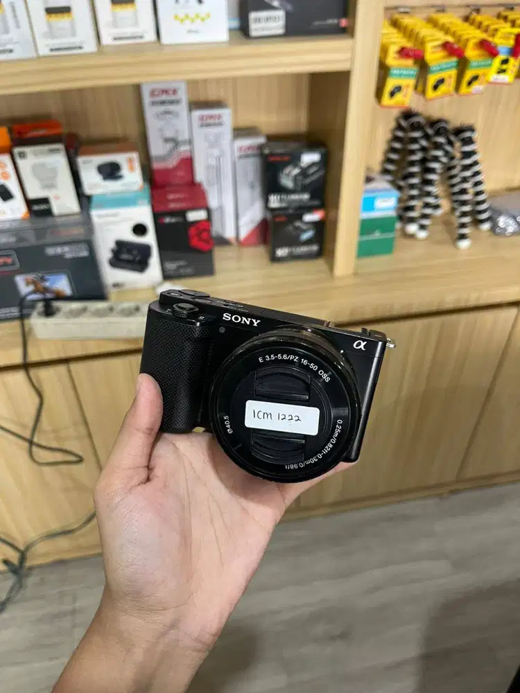 KAMERA SONY ZV-E10 + KIT