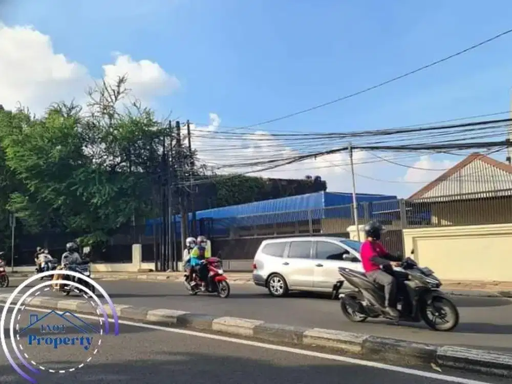 Disewakan gudang Di Pasar Rebo akses Kontener 40 fit