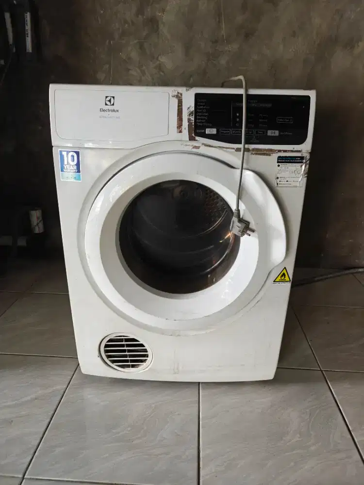 Mesin pengering Electrolux konfersi gas